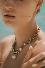 Load image into Gallery viewer, Bari Necklace