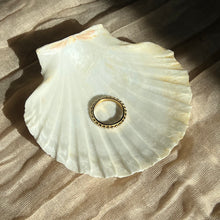 Load image into Gallery viewer, Amalia Ring