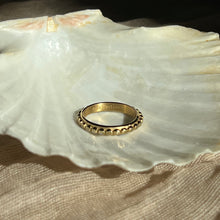 Load image into Gallery viewer, Amalia Ring