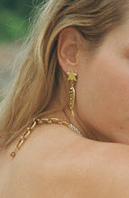 Load image into Gallery viewer, Finn Earrings