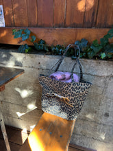 Load image into Gallery viewer, August Everyday Tote