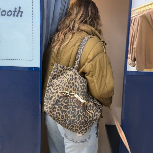 August Everyday Tote