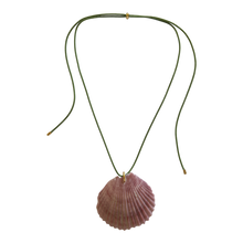 Load image into Gallery viewer, Lily Necklace