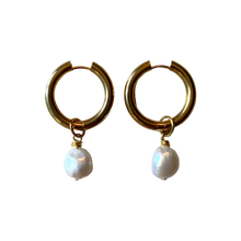 Load image into Gallery viewer, Silvia Earrings